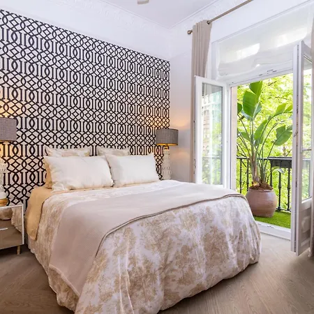 Palace Lujo Y Elegancia Apartman *